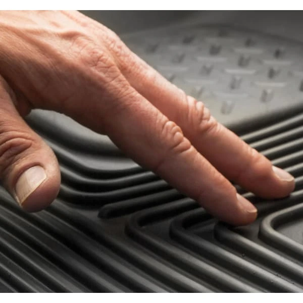 Husky LinersĀ® 52021 Heavy Duty Series Black Floor Mats, Second Or Third Row - Image 5