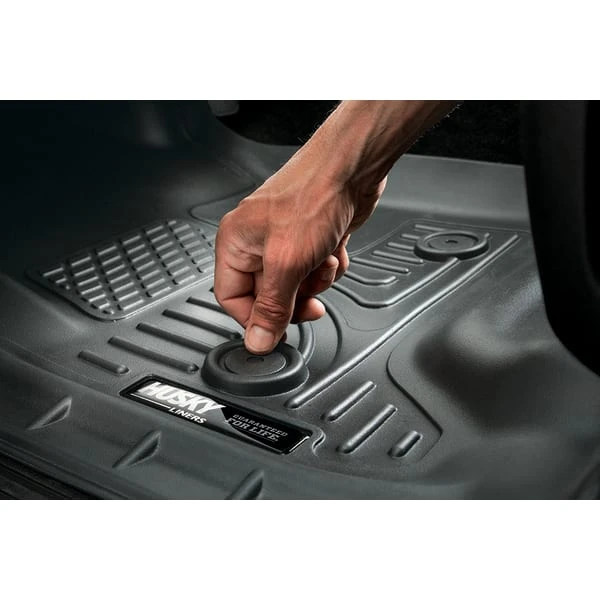 Husky LinersĀ® SET-H2118411 Weatherbeater Series Floor Mats, Front, Second And Third Row - Image 4